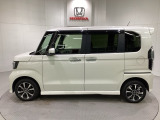 購入後も自社指定整備工場完備でお客様の愛車をしっかりサポート致します!御納車時には安全かつ安心してお乗り頂けるようホンダ専門知識を持つ整備スタッフが点検・整備・装備も説明をしてお渡ししております。