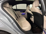 前後に障害物センサーが装備されており、狭い道でも安心してご運転頂けます。音だけではなく視覚でもゲージが増えていくことで距離間が把握出来る優れものです★