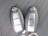 『インテリジェントキ-』機械的な鍵を使用せずに車両のドアの施錠/解錠、エンジン始動が可能なシステムです!