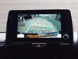 バックガイドモニターで、後方を確認しながら安心して駐車することができます。運転初心者も熟練者も必須の機能ですよ!