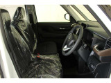 前席シート。
