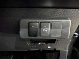 【クリアランスソナー】超音波センサーで車体と障害物の距離を検知し、近づくとブザー音やディスプレイ表示で警告する支援機能