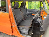運転席シート廻りは使用感も少なく、良好な状態となっています。丁寧に使われていたことがよくわかりますね。