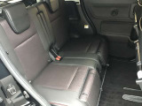 ★★★リアシートも運転席同様ゆったりくつろげます。★★★