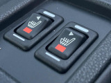 【シートヒーター】寒い日に重宝するシートヒーター!エアコンより早く温まってくれるので寒がりの人も安心ですね♪エアコンの温風は乾燥するから苦手、という方にもをおすすめです。