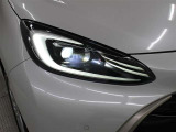 LEDヘッドライトには「オートマチックハイビームシステム」を搭載。夜間走行時にハイビームで走行可能と判断した場合、ロービームとハイビームを自動的に切り替え、前方視界確保をアシストします。