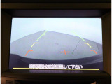 後方確認に便利なバックカメラ装備!!狭い駐車場や後方が確認しづらい場所に駐車するときや、車を切り返す時に安心の装備です!!