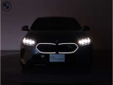 ☆BMWの代名詞とも言える【キドニーグリル】一目見ただけでBMW車であると認識できる確固たるアイコンとして存在感を放ちます☆