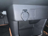 シガーソケット用の充電器が使用可能です!
