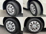 195/65R15 ホイールキャップ仕様です。