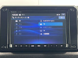 純正8インチSDナビ(CN-HZ885)を装着しています。Bluetooth(ブルートゥース)・USB接続/CD・DVD再生/フルセグ視聴等が使用できます。