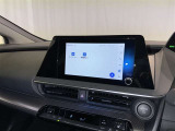 ディスプレイオーディオを装備。スマホとクルマをつなぐことで、これまでのナビに加えて、いろんなサービスが楽しめます。