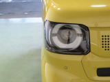 LEDヘッドライトは、点灯の瞬間から光量を発揮し、突然暗くなるトンネルなどでの安定感を高めます。