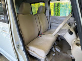 ドライバーによって運転しやすいポジションは異なり、あの車はどうなのか不安なこともありますよね。気になるお車は店頭で乗り込んでご確認いただけます♪