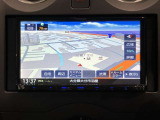 社外メモリーナビ(KENWOOD製)です♪目的地まで案内するナビゲーション機能の他にフルセグ画質で楽しめるTVやBluetooth Audio☆DVD再生など多彩な機能が満載で運転を快適にサポートしてくれます☆