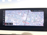 ●純正ナビ:一体感のあるナビは、高級感ある車内を演出してくれます。オーディオ機能も充実しておりますので、運転もより楽しめます♪