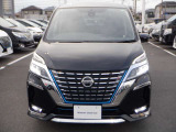 セレナ 1.2 e-POWER ハイウェイスターV 