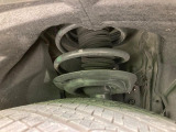 お車を安心してお乗りいただく為には、足回りの定期点検が欠かせません。サービスサポート(有償保証)では無料点検もご提供しており、安心のカーライフをお過ごしいただけるサポート体制が整っています。