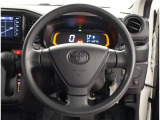 ドライバーに寄り添う快適な操作フィールをもたらすステアリングです。