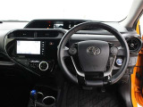 運転席廻りです。