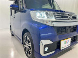 フォグランプ装着車です。暗い夜道の車両前方を明るく照らします