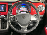 【ステアリングスイッチ】運転中、前方から目線をそらすことなく、オーディオ等の操作が可能な便利機能!安心&快適なドライブを演出してくれます♪