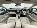 XC60 アルティメット B5 AWD 4WD 