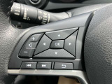 ステアリングスイッチでオーディオ操作が可能です。