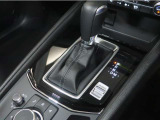運転しながらでも手元を見ずに操作可能なマツダコネクトの操作ダイアルです!