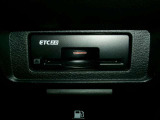 ビルトインタイプのETC2.0装備です!高速道路もストレスなくスムースに走行できますよ。