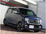 【車屋】として、長く車業界に従事した経験豊富なスタッフが多数在籍しております。