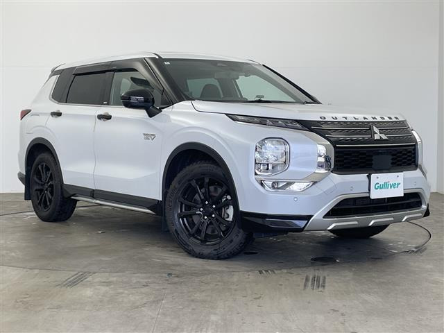 アウトランダー PHEV 2.4 P 4WD 本革シート