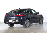 X4 M40i 4WD 