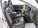 快適エアシート&シートヒーターを装備しています!高級車ならではの装備です!シートが暖まる機能!シートから冷風が出る機能!どちらも付いています!!寒い冬も、暑い夏も快適にご乗車頂けます!!