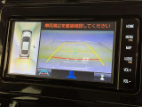 バックモニター付なので後退時に後方が見えるので安心。 車は構造上、死角がたくさんなので万が一を考えると必須ですね。 あくまで補助の為の装備、バックは目視で確認する事が重要ですよ。
