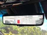 【デジタルインナーミラー】後席の大きな荷物や同乗者で後方が確認しづらい時でも安心!カメラが撮影した車両後方の映像をルームミラー内に表示。クリアな視界で状況の確認が可能です!
