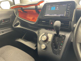 【 オートエアコン 】車内温度を感知して自動で温度調整をしてくれるのでいつでも快適な車内空間を創り上げます!