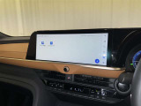 ディスプレイオーディオを装備。スマホとクルマをつなぐことで、これまでのナビに加えて、いろんなサービスが楽しめます。