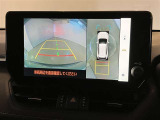 バックカメラが付いているので後方確認が非常にしやすいです。今や運転初心者も熟練者も必須装備!ついていて損はないですね♪