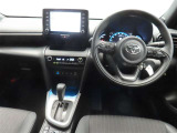 ぜひ展示車の運転席に座ってみてください。