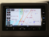【純正ナビゲーション】使いやすいナビ操作にオーディオ機能も充実!Bluetooth接続で運転中のハンズフリー電話や好みの音楽を車内に流す事が出来ます。ラインナップや車種に応じて豊富な機能が使用可能♪