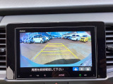 後方確認はバックカメラにお任せ♪後退時に便利で、駐車が楽になります♪