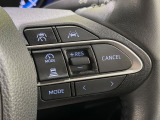 【レーダークルーズコントロール】高速道路での長距離走行が楽に!!自動で速度を保つクルーズコントロールが、衝突軽減システムと連携し、前方の車両を感知して車間を保つように速度調節してくれます!!