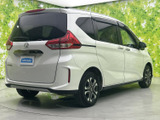 フリード 1.5 クロスター ホンダセンシング 4WD 