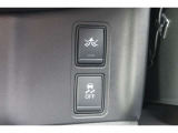 【横滑り防止装置】ドライバーの安全運転をアシストしてくれる装備が充実しています☆ドライバーの不安を安心へと変えてくれますね。