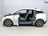 BMW,MINI専門店 店頭に車両が無い場合もございます。ご来店の際は、事前にお電話ください