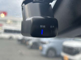 【ドライブレコーダー】時間に合わせた情報をしっかりと録画録音いたします。運転に際してのトラブルや事故などの映像もしっかりと録音録画いたします。
