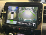 【アラウンドビューモニター】専用のカメラにより、上から見下ろしたような視点で360度クルマの周囲を確認することができます☆死角部分も確認しやすく、狭い場所での切り返しや駐車もスムーズに行えます。