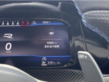 弊社新車拠点からの下取りワンオーナー車です。弊社整備工場にて点検整備を行ったうえで認定中古車保証を付帯しご納車いたしますのでご安心ください。