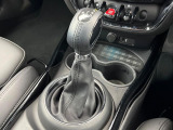 ●シフトノブの使用感も少なく、良好な状態です。